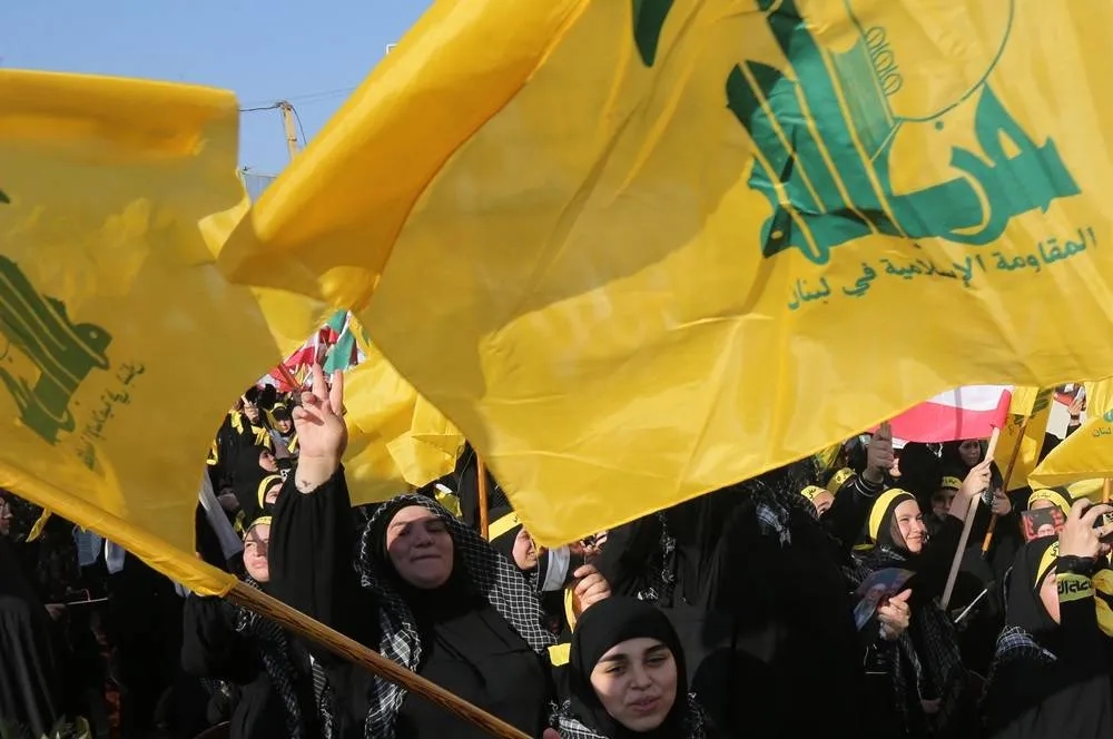 US Imposes Fresh Sanctions Targeting Iran Oil Trade, Hezbollah