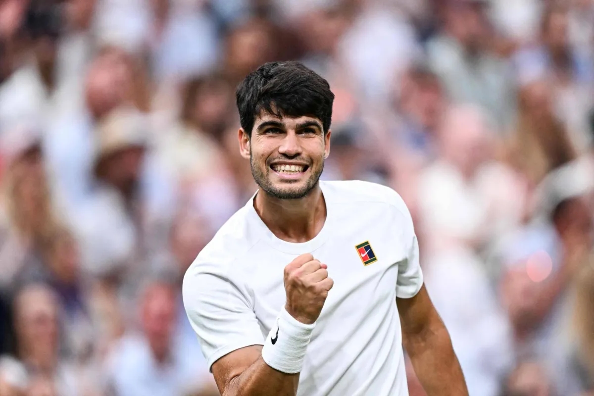 Alcaraz Resists Rublev to Reach Wimbledon Quarter-finals