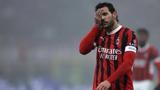 صفقة ثيو هيرنانديز إلى الهلال على وشك الاكتمال بـ25 مليون يورو