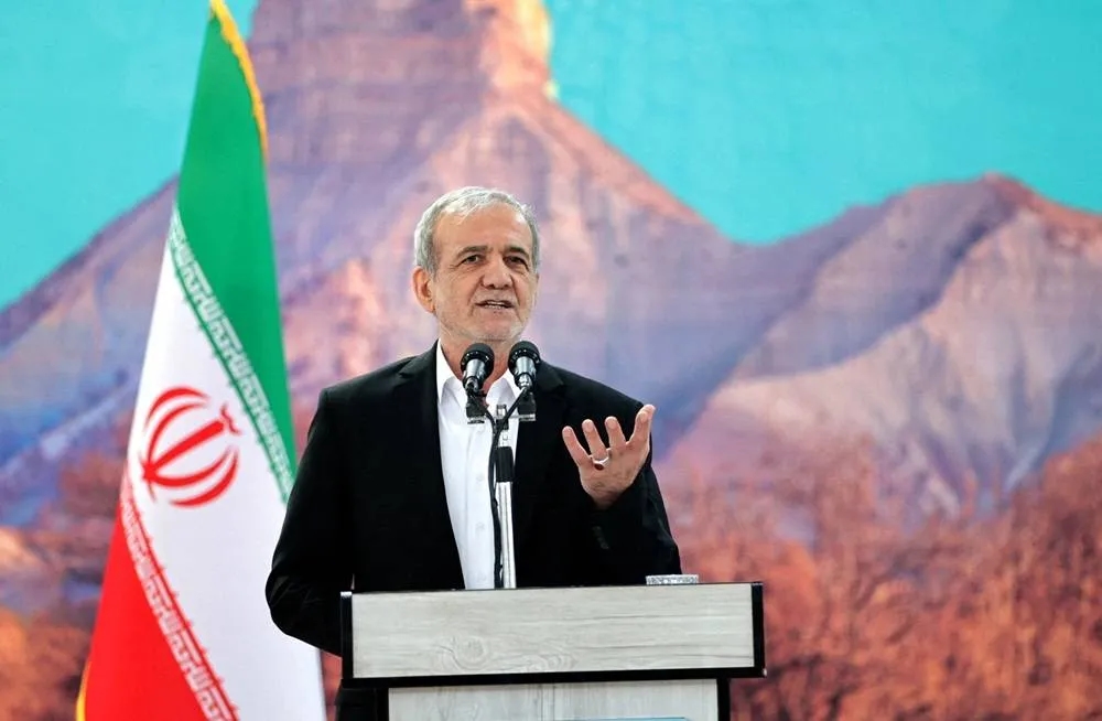 Iran's President Says Tehran Open to Dialogue with US, Accuses Israel of Assassination Attempt