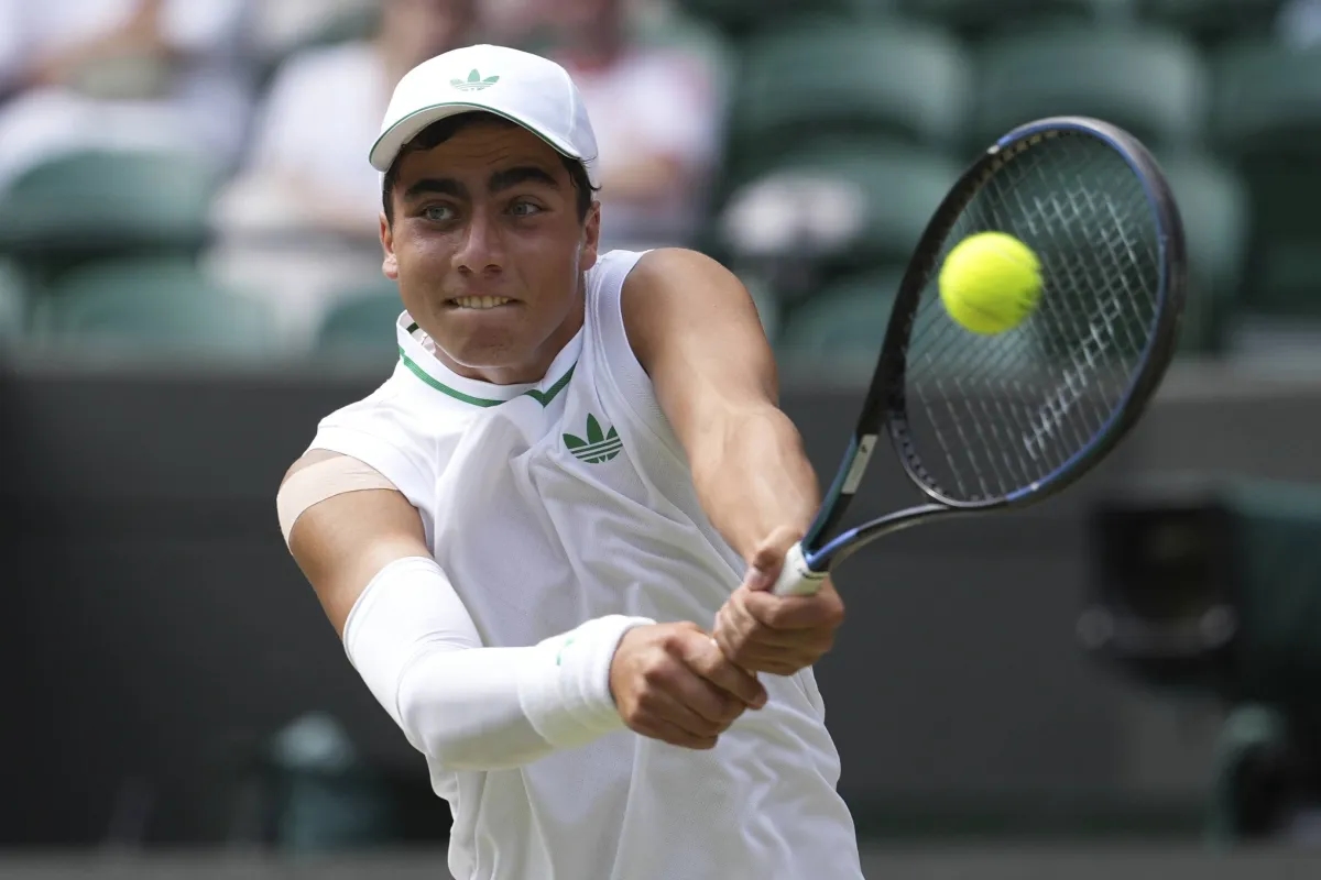 Ivanov Beats American Qualifier Karki to Win Wimbledon Juniors Title