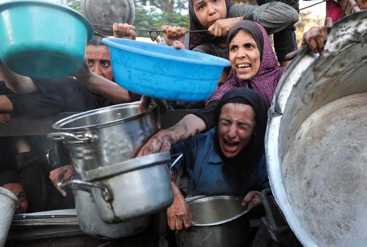 خلال 6 أسابيع... مقتل 875 فلسطينياً قرب مواقع المساعدات بغزة