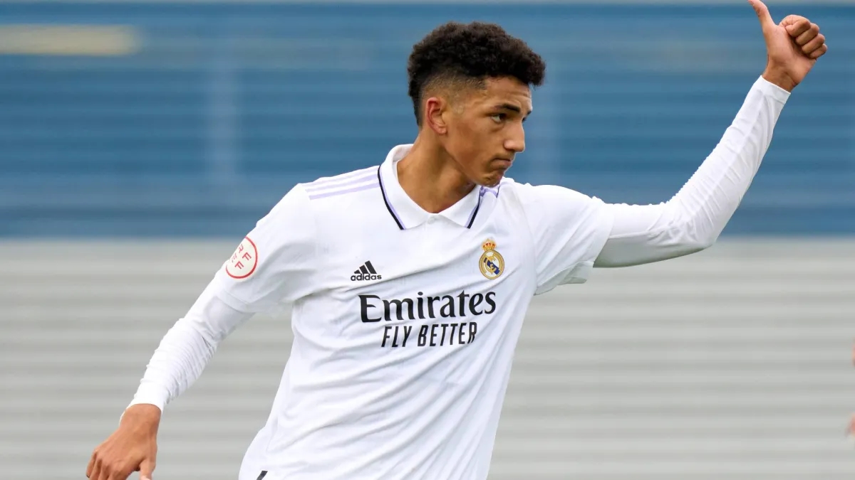 ألفارو رودريغيز من ريال مدريد إلى إلتشي