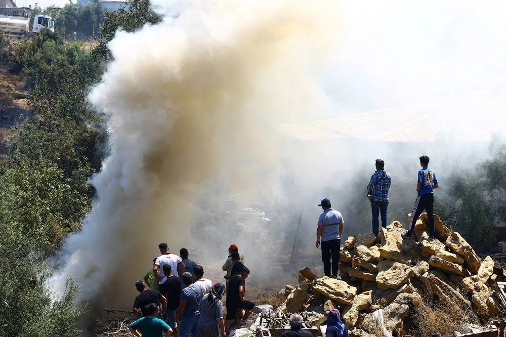 Fires Engulf Türkiye's Mediterranean Coast as Government Declares 2 Disaster Zones
