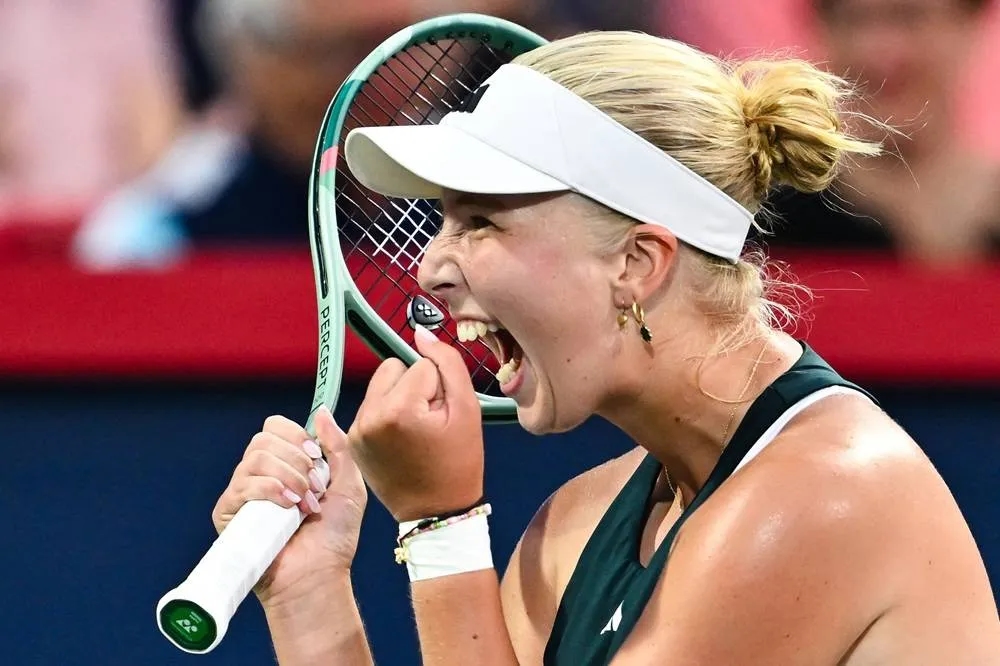 Tauson Upsets 2nd-Seeded Wimbledon Champion Swiatek to Reach Montreal Quarterfinals
