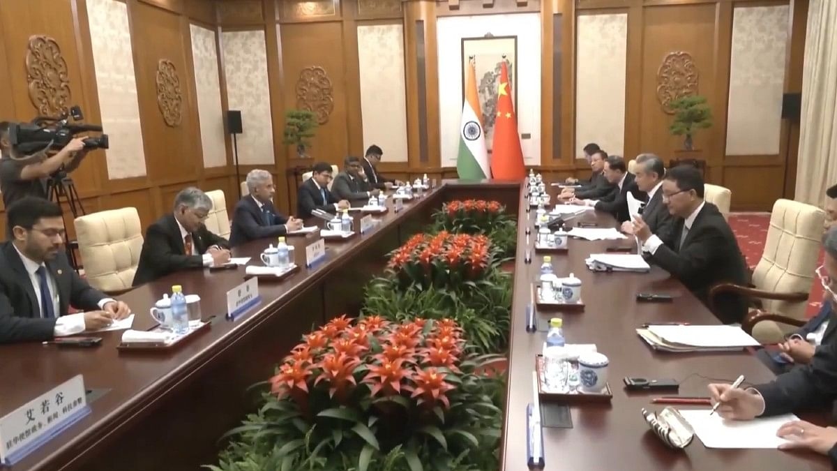 Friction along border resolved, let's go for de-escalation, Jaishankar tells China's Wang Yi