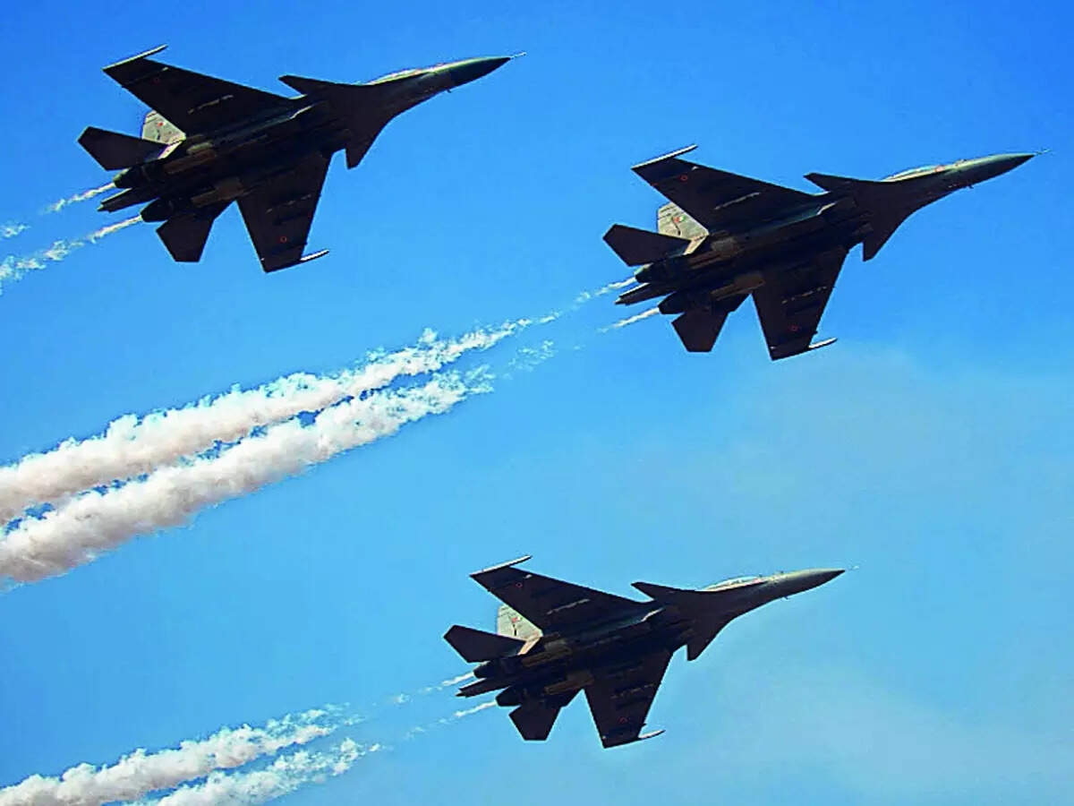 Bust Fake News With Bangalore Mirror: Sukhoi not shot down; PIB says 2014 image of crash