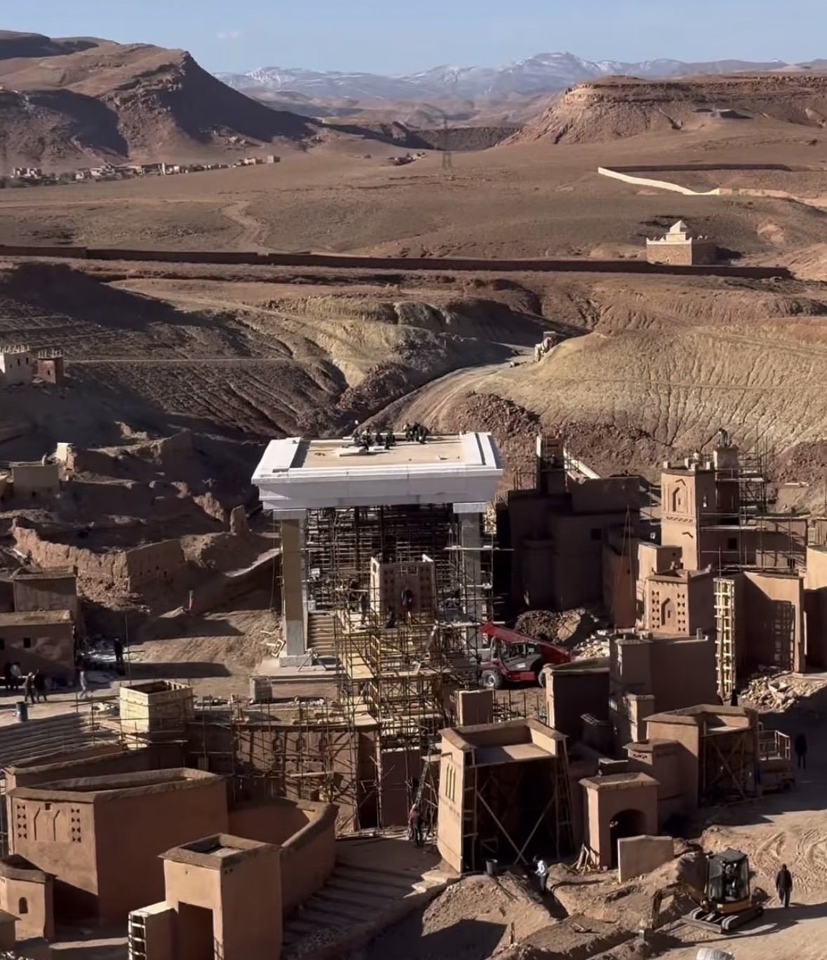 Christopher Nolan is building a city in Morocco for his «The Odyssey»