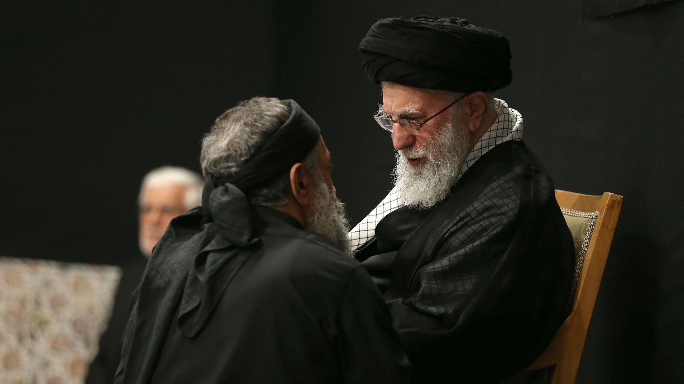 أول ظهور علني للمرشد الأعلى الإيراني منذ المواجهة مع إسرائيل