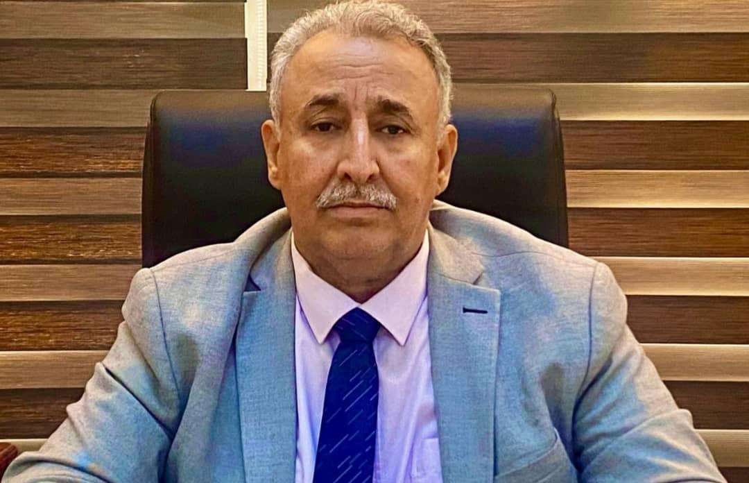 الربيزي يُعزي المستشار عبدالحكيم الميسري بوفاة جده