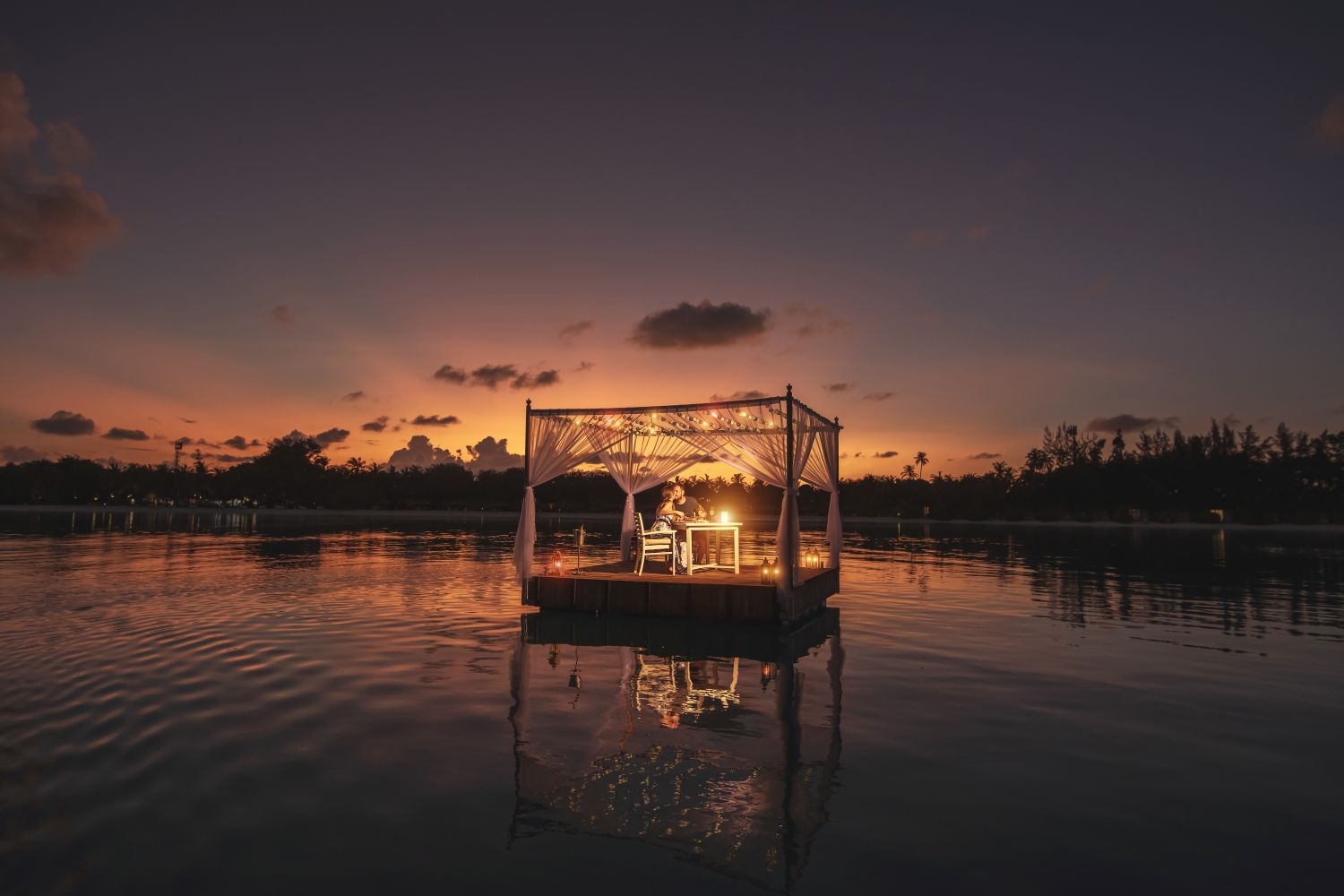 SUN SIYAM OLHUVELI MALDIVES BRINGS BACK PARADISE PULSE: HEARTS IN HARMONY FOR A SPECTACULAR VALENTINE'S CELEBRATION