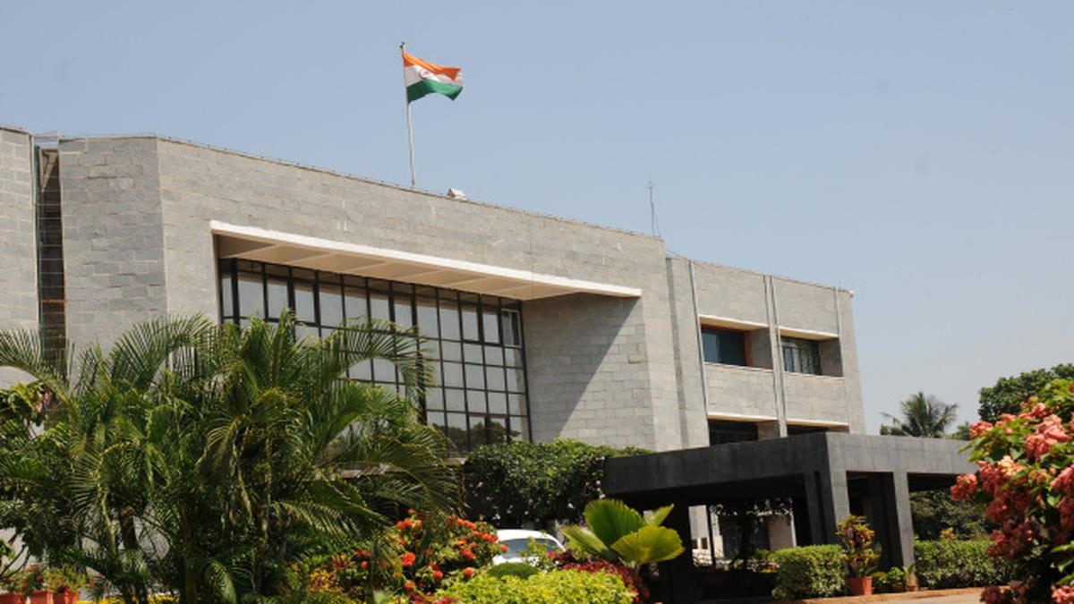 Eight hundred students from Northeast visit ISRO facilities in Bengaluru