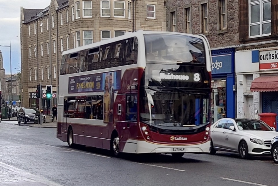 Lothian Buses warns Edinburgh residents about free Ridacard scam