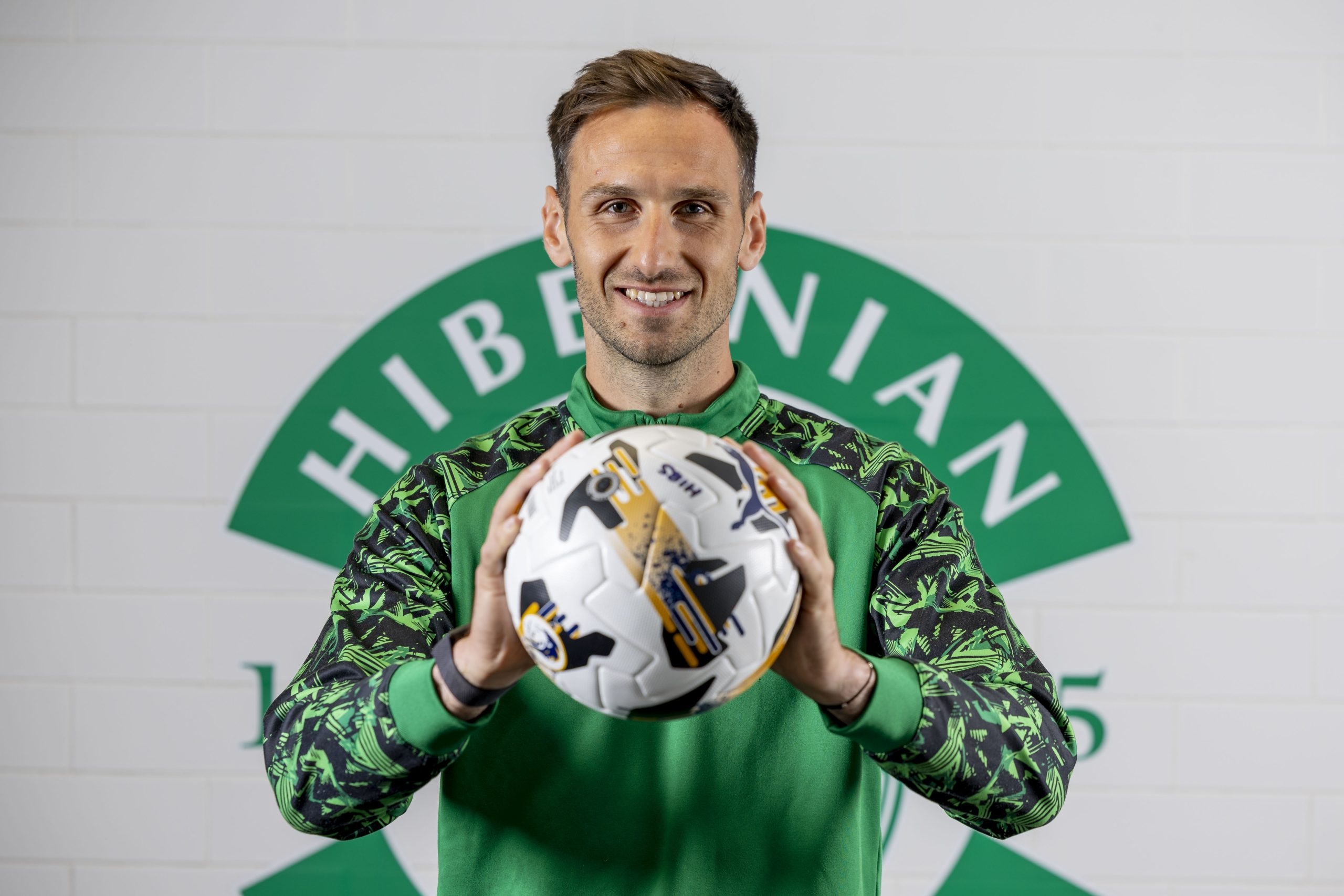 Hibs start pre-season campaign with a goalless draw against MSV Duisburg