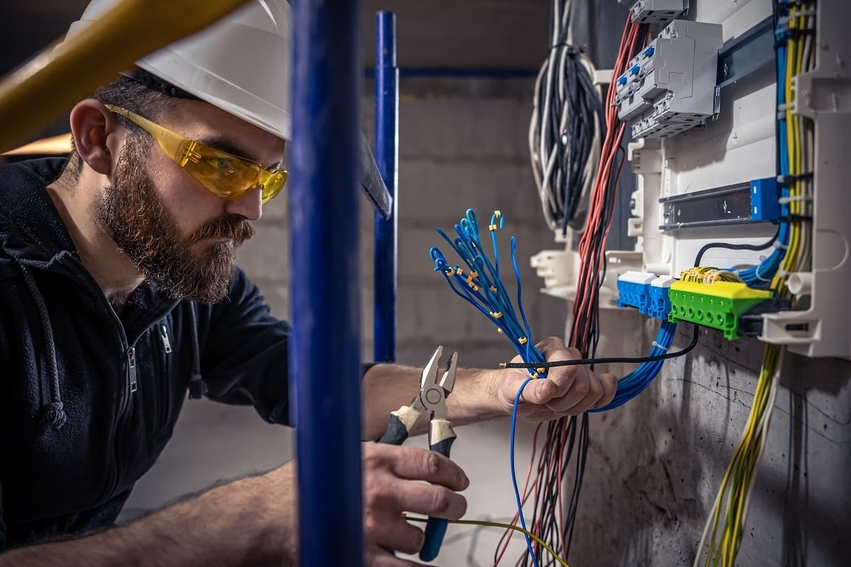 Need a Local Electrician in Park Royal? Get Same-Day Service Today!