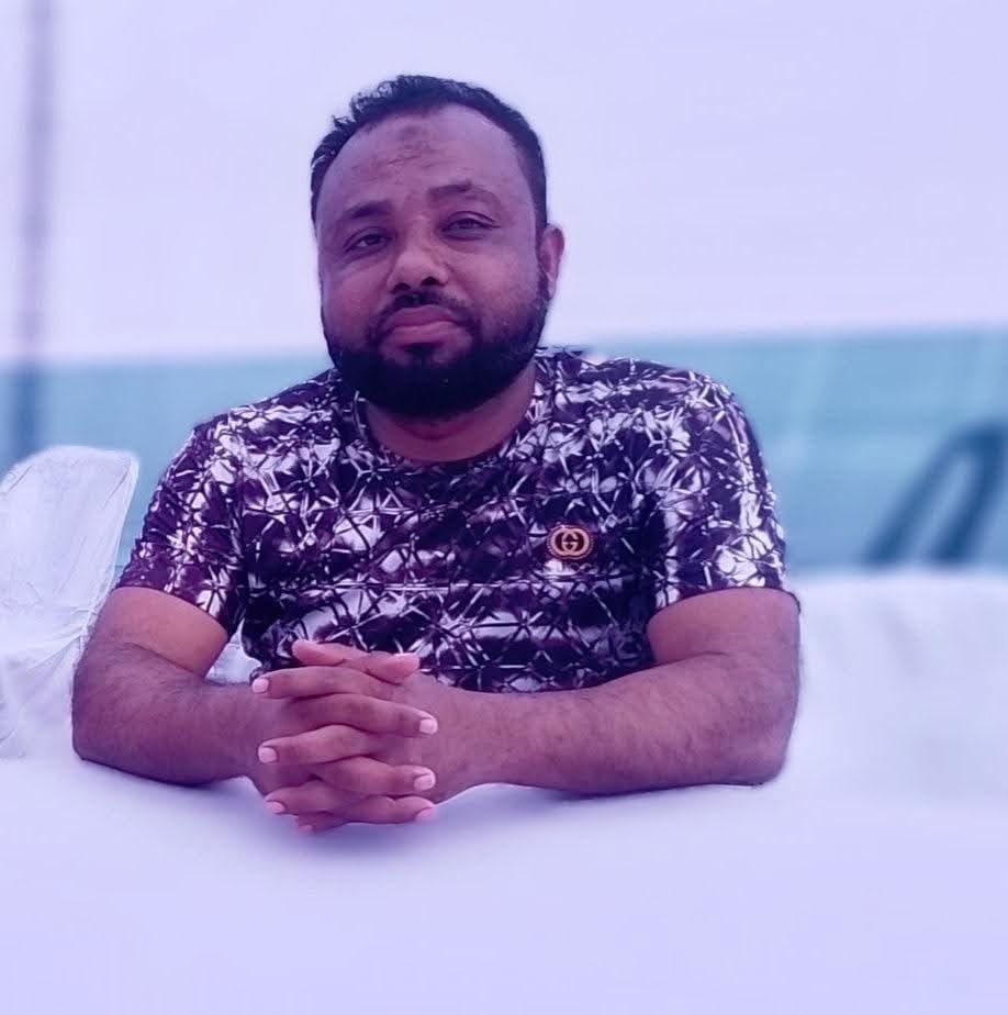 Bangladeshi journalist Md. Mafidul Islam Sarkar is always involved in social work alongside journalism
