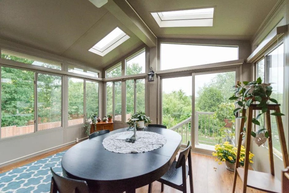 Sunroom in summer: learn how to choose the perfect style for your home