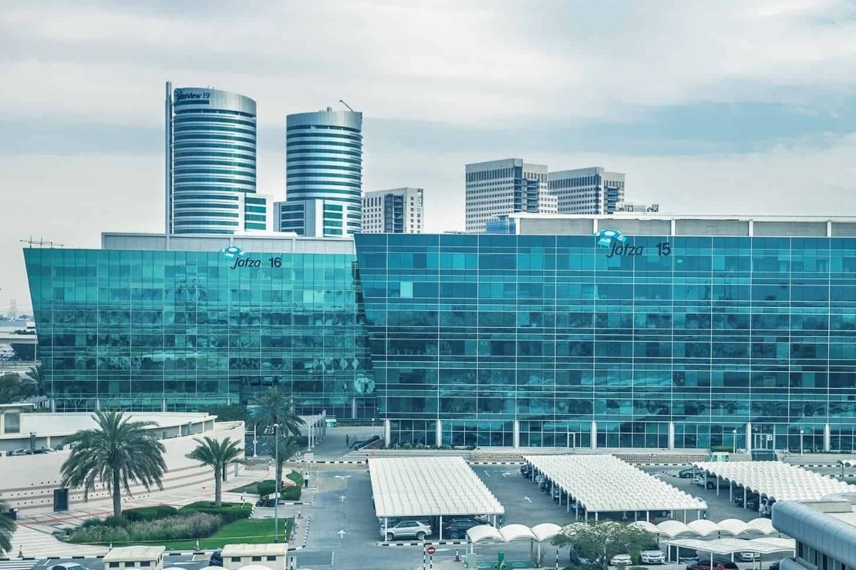 Launching Your Business Journey in a Creative UAE Free Zone