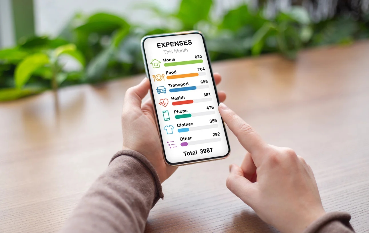 Why Budgeting Apps Are Game-Changers for Young Adults in 2025