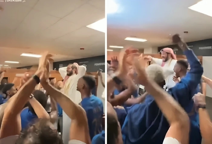"خلع العقال والشماغ".. شاهد: فرحة فهد بن نافل أثناء الاحتفال مع لاعبي الهلال بعد الفوز على مانشستر سيتي