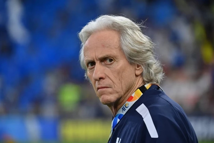 خطوة تفصل خورخي خيسوس عن تدريب النصر.. والكشف عن مدة العقد