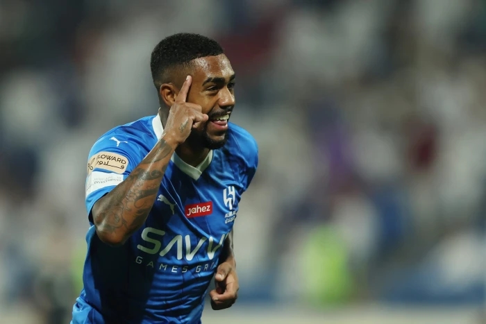 هل يقترب مالكوم محترف الهلال من الانتقال إلى النصر؟.. تقاير تكشف التفاصيل