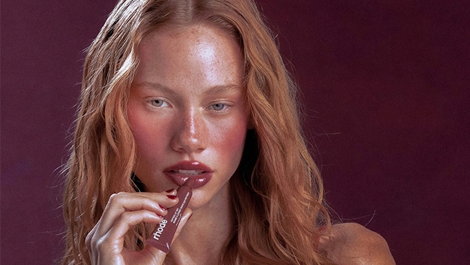 Pucker up for this season's biggest make-up trend—jam lips