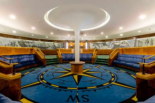 Queen Elizabeth 2: A Living Legacy of Maritime Design and Heritage