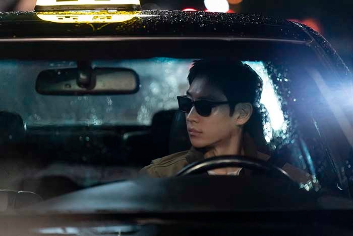 Viu and SBS announce Lee Je-hoon's return in Taxi Driver 3