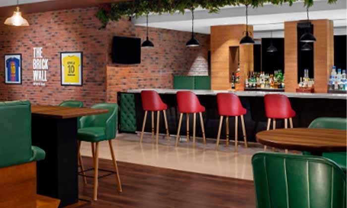 Celebrate International Beer Day with AED 30 Pints at Holiday Inn Express Dubai Airport & Jumeirah