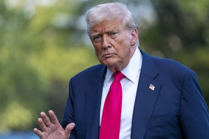 Trump says Ukraine should not target Moscow