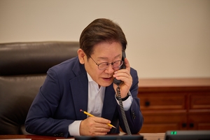 Lee seeks stronger ties in calls with German, Uzbek leaders