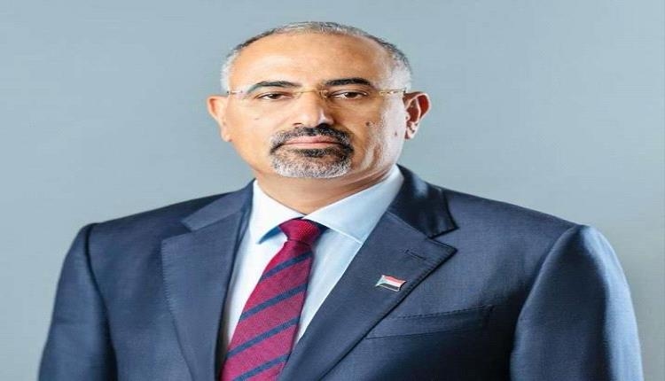 الرئيس الزُبيدي يبعث برقية مواساة للرئيس البيض بوفاة شقيقه