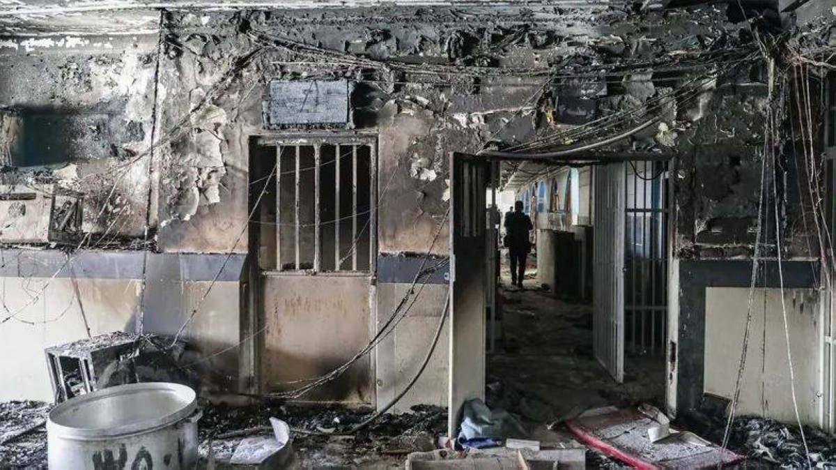 إيران تُحصي قتلى الهجوم الاسرائيلي على سجن إيفين
