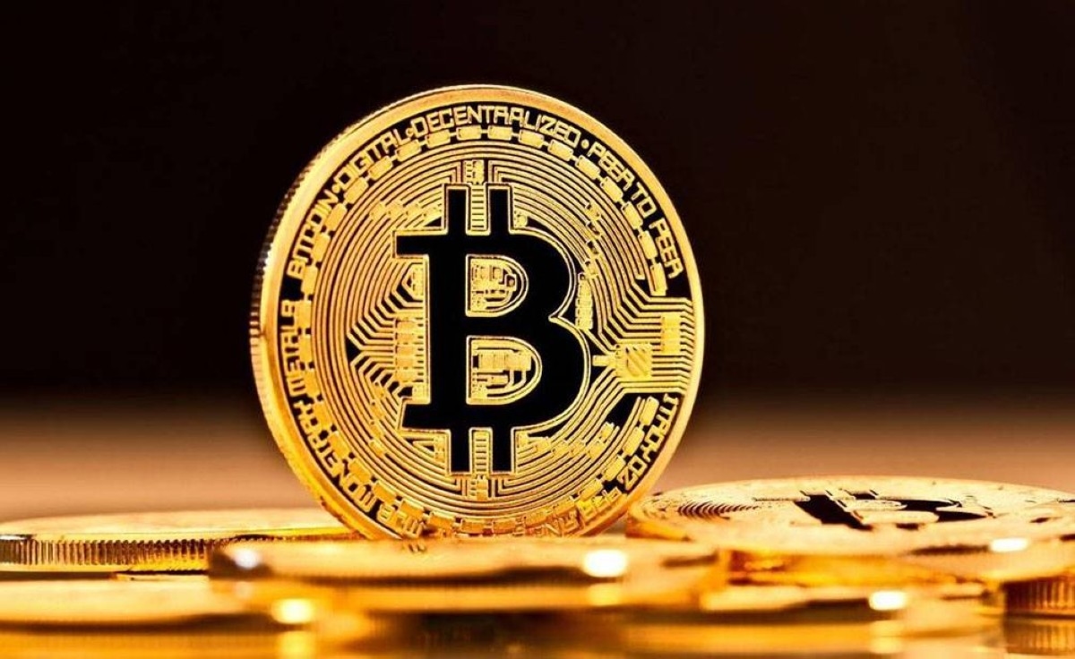 البيتكوين تنجو من نزيف العملات المشفرة في النصف الأول