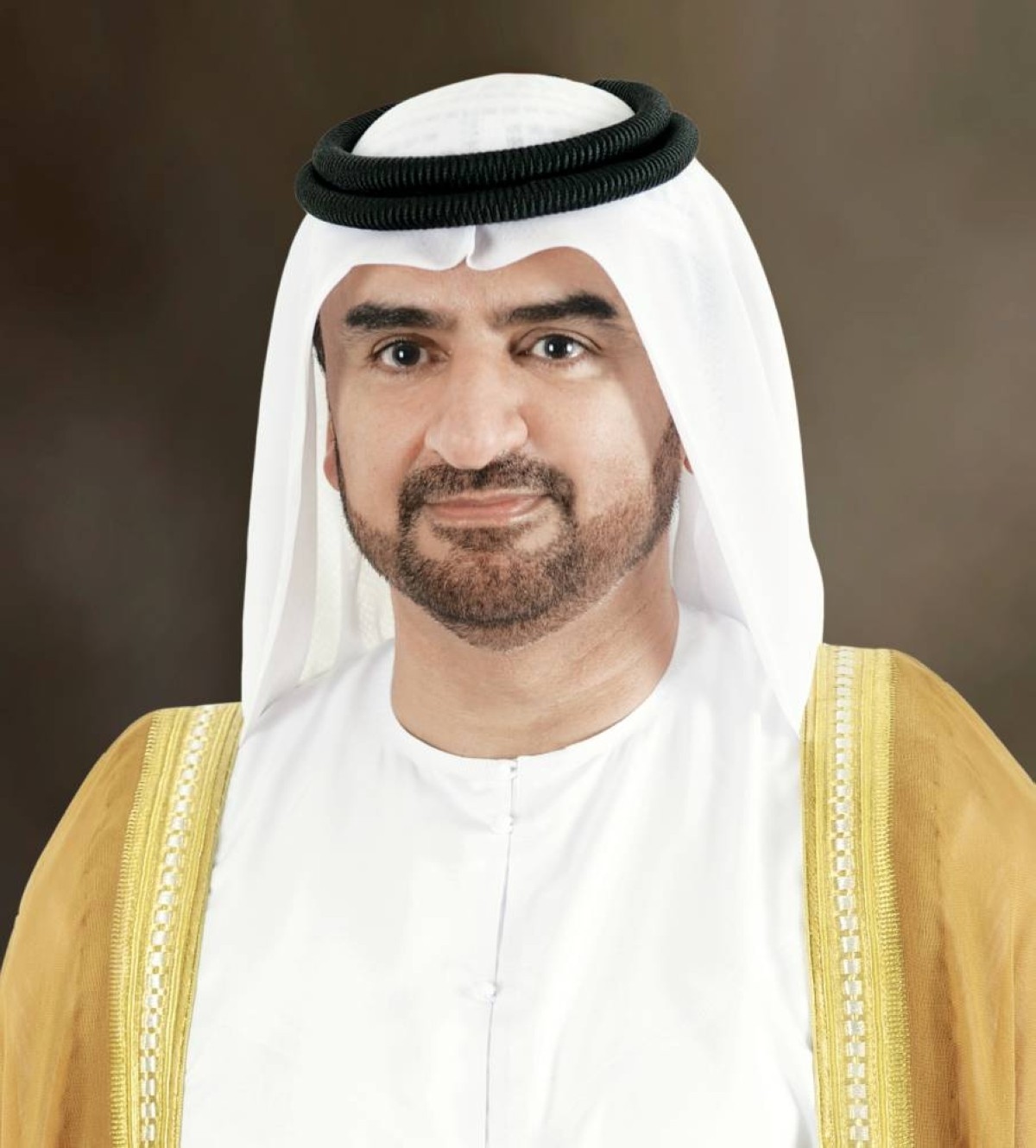 عبدالله بن سالم يعيد تشكيل مجلس إدارة شركة دبا الحصن للكرة