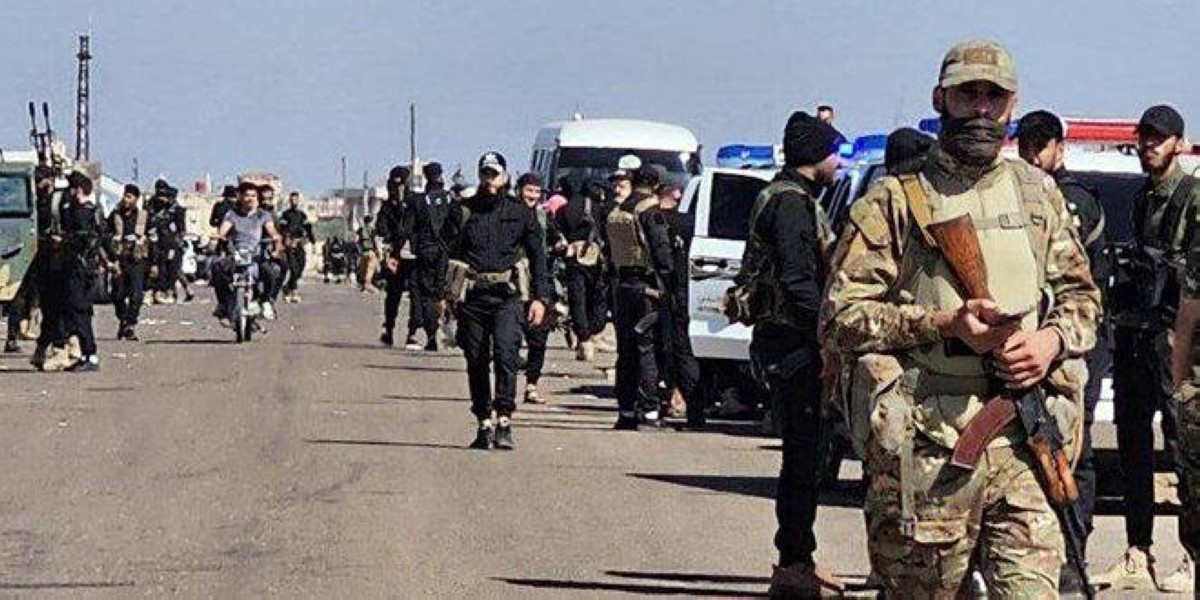 وزارة الدفاع السورية تنشر قواتها في السويداء بعد اشتباكات أوقعت 50 قتيلاً