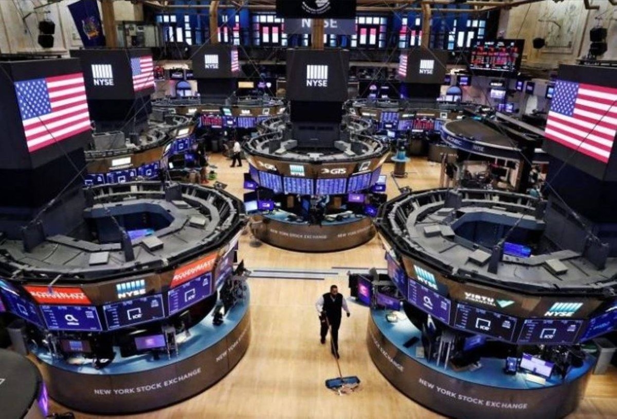 ارتفاع الأسهم العالمية بعد وصول الأسهم الأمريكية إلى مستويات قياسية