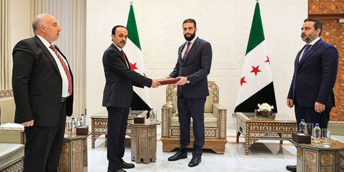 الشرع يتسلم تقرير لجنة أحداث الساحل السوري المستقلة