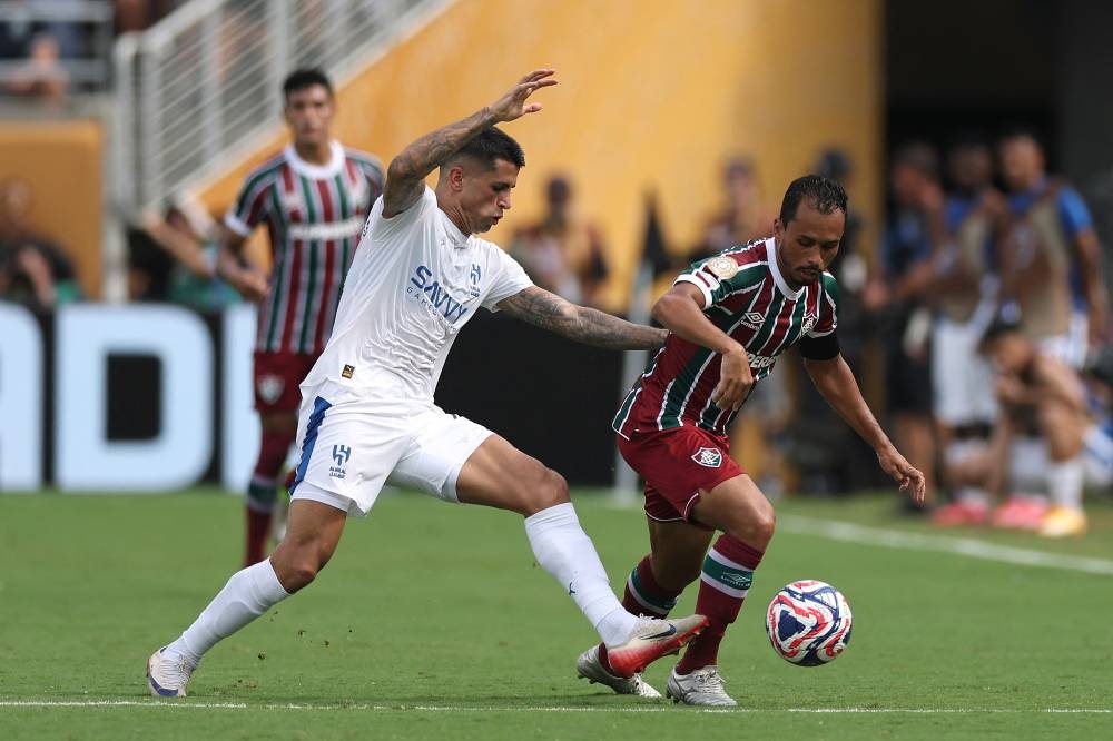 أسطورة البرازيل: الهلال أبهر العالم دون إنفاق .. و34 مليون دولار لبناء جيل ذهبي
