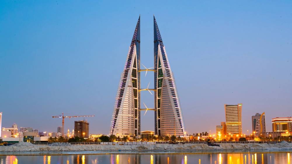 وزير الصناعة البحريني لـ "الاقتصادية: نستكشف مجالات أوسع للتعاون الصناعي مع السعودية