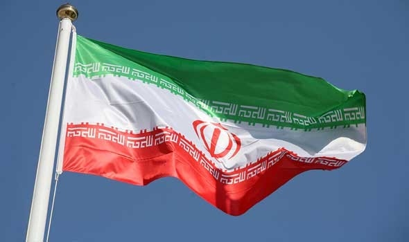 إيران تتمسك ببرنامجها النووي وتتهم الوكالة الدولية للطاقة الذرية بالصمت على الهجمات