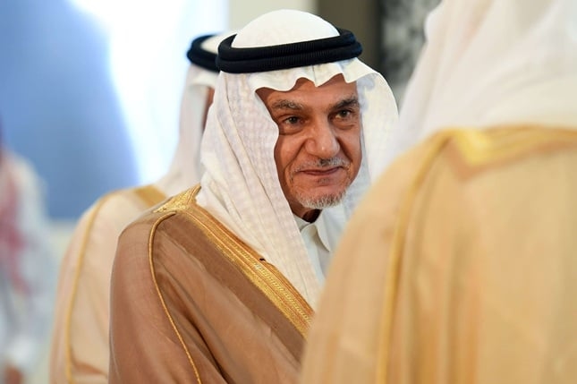 الأمير تركي الفيصل: في عالم أكثر عدلاً كانت القاذفات الأمريكية ستقصف الترسانة النووية الإسرائيلية بدل إيران