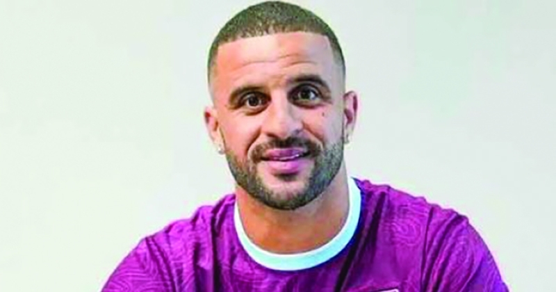 ووكر ينضمّ إلى بيرنلي