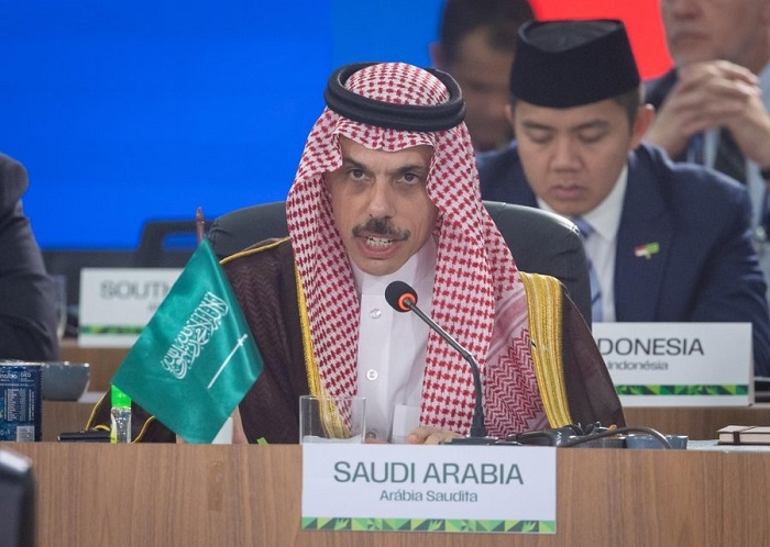 السعودية تؤكد من قمة 'بريكس' دعمها لحل الدولتين وتحذر من تفاقم الكارثة الإنسانية في غزة