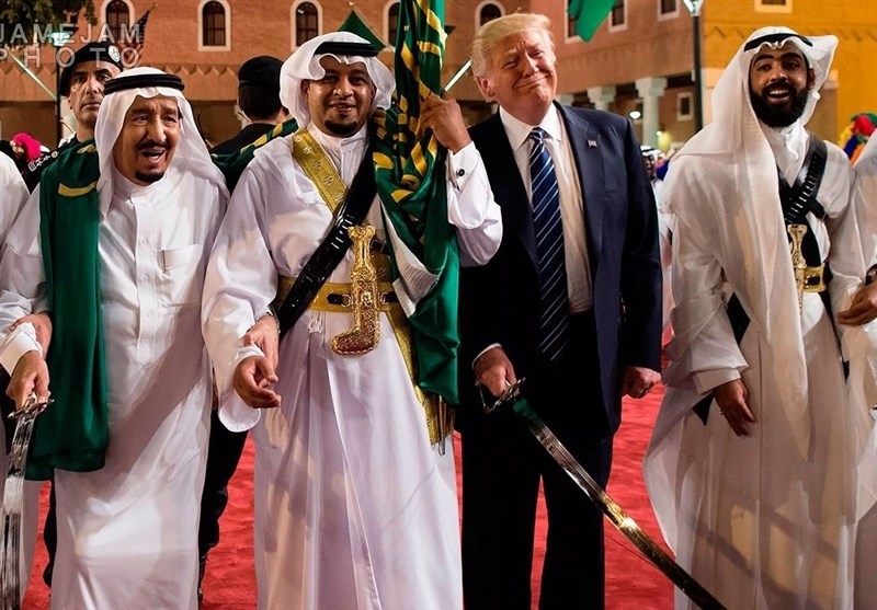 "الموت لأمريكا" يجمعُ ترامب والوهَّـابية
