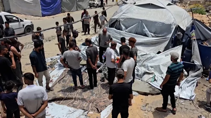 74 شهيداً في غزة منذ الفجر: مجازر متواصلة ودمار واسع وسط مفاوضات متعثرة لوقف إطلاق النار