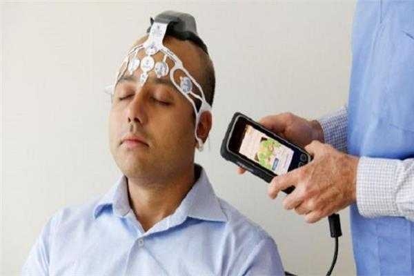 : ابتكار جهاز لتسجيل الأحلام وتحويلها لمشاهد بصرية من خلال الذكاء الاصطناعي