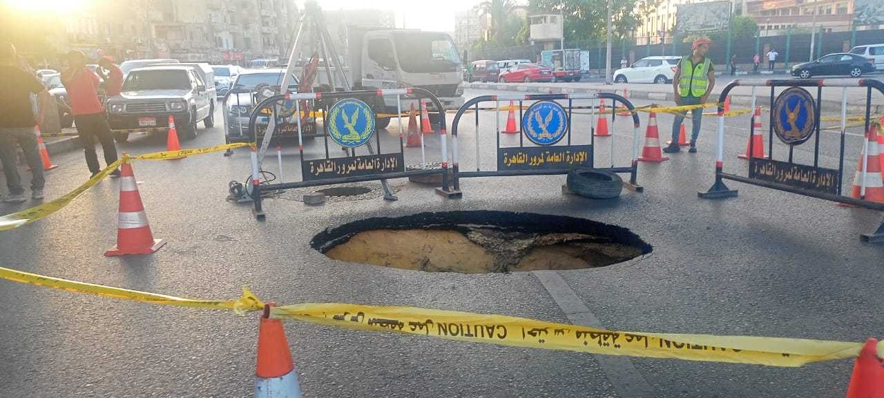 : تفاصيل الهبوط الأرضي بميدان التجنيد بالحلمية.. ومحافظة القاهرة تكشف السبب