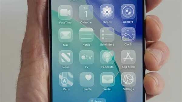 : Apple تلاحق "المسرب الأشهر" قضائيًا بعد تسريب معلومات حساسة عن iOS 26